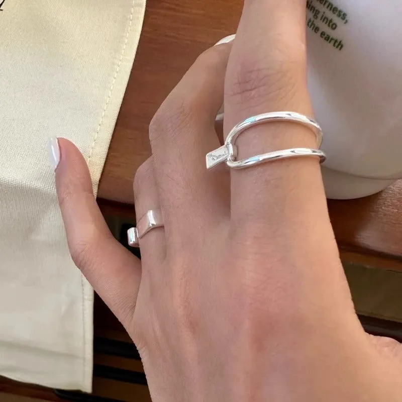 Fashion Irregular Bends And Hitches S925 Sterling Silver Ring