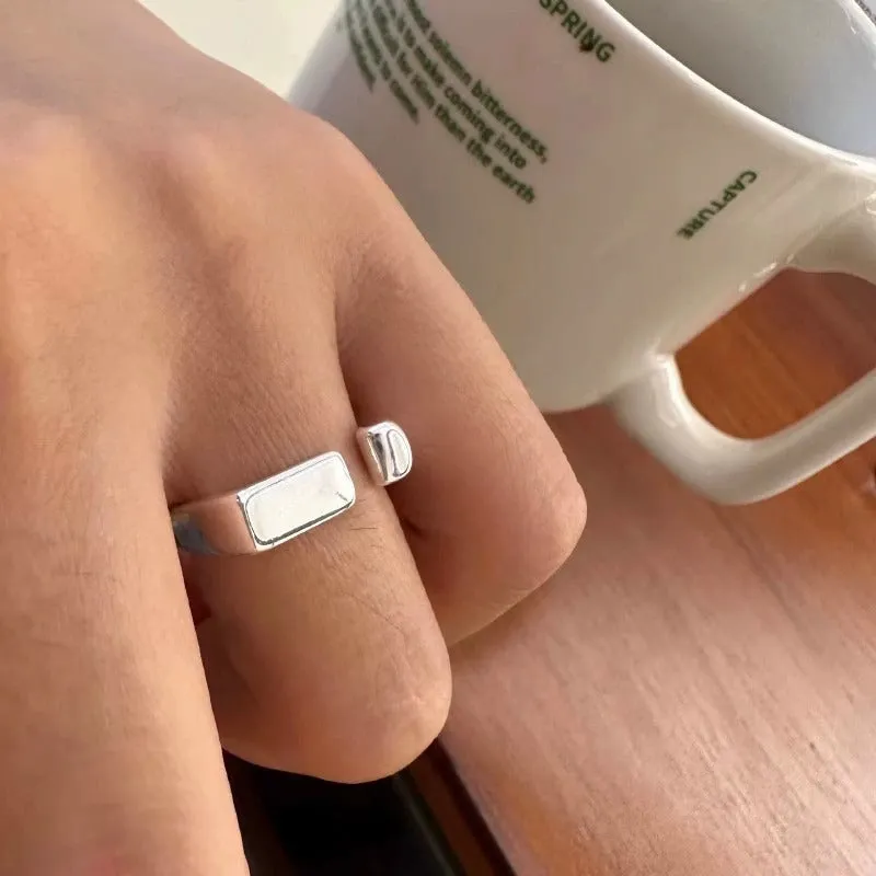 Fashion Irregular Bends And Hitches S925 Sterling Silver Ring