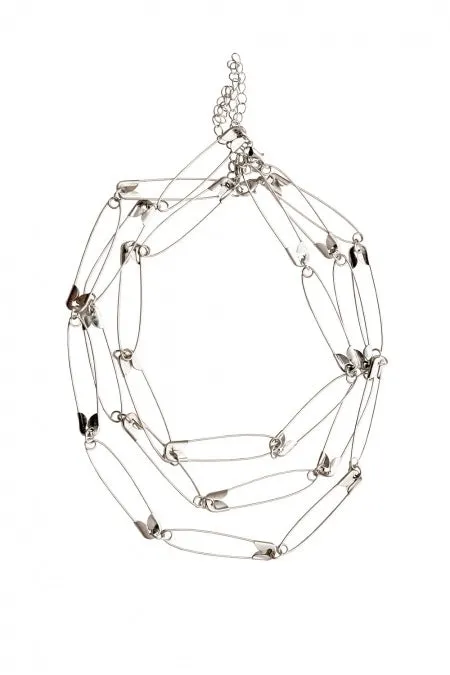 Imperdible Safety Pin Necklace